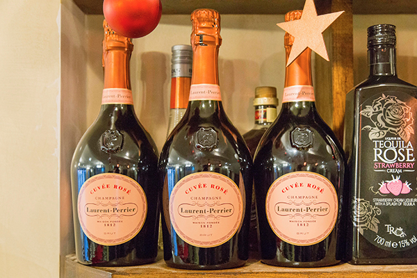 Bucatini Dining Drinks